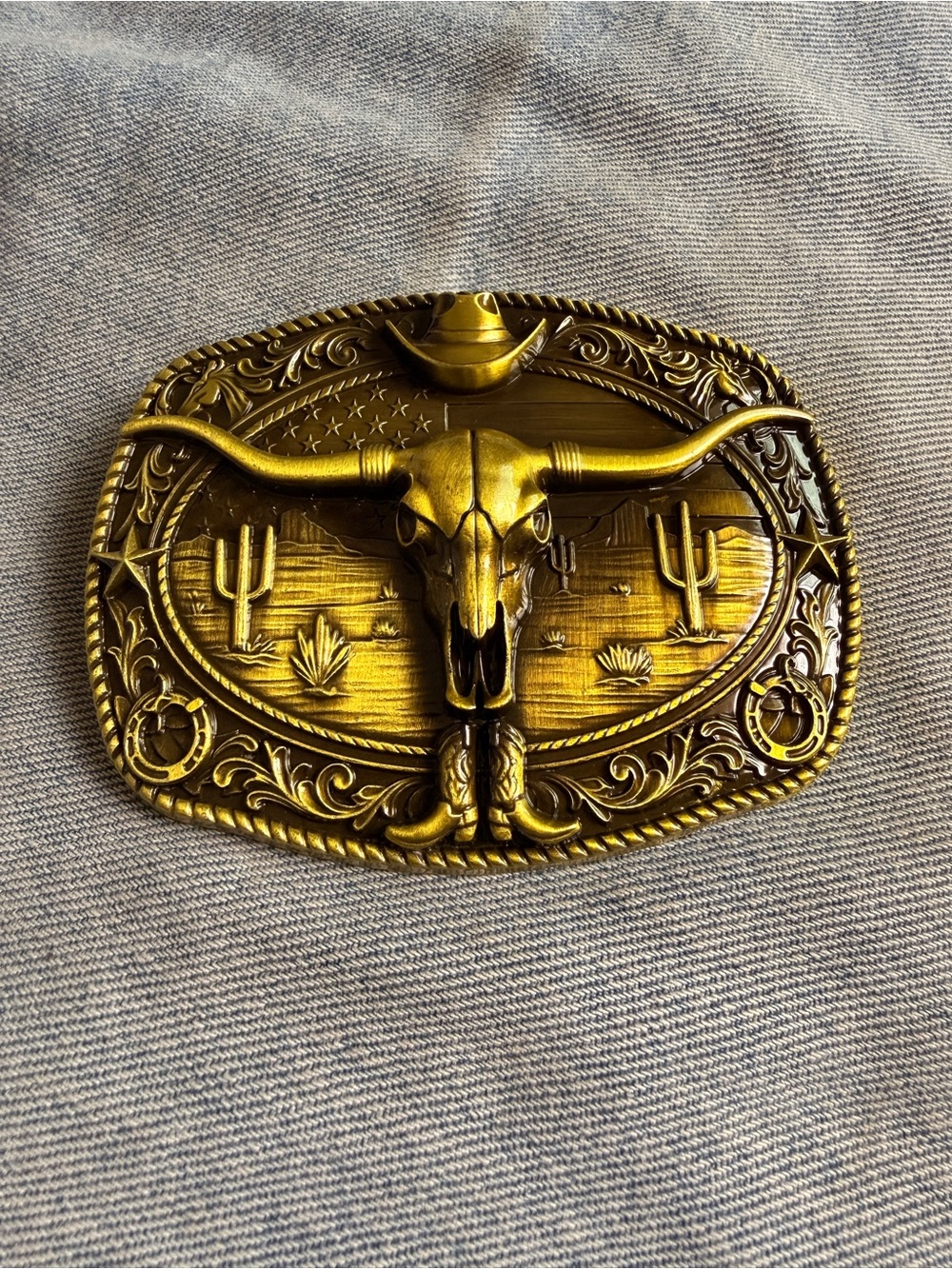Western Longhorn Bull Skull Belt Buckle - Gold Tone